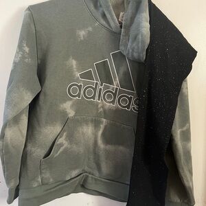 Adidas Kids Green Hoodie and black legging 10/12